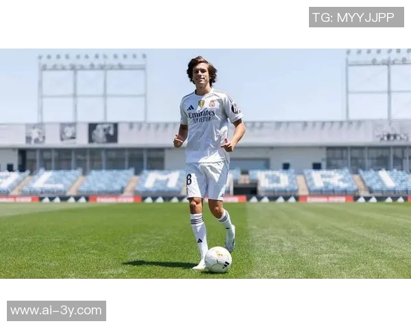 巴萨助教谈卡雷拉斯防守能力称上赛季全胜本菲卡信心十足